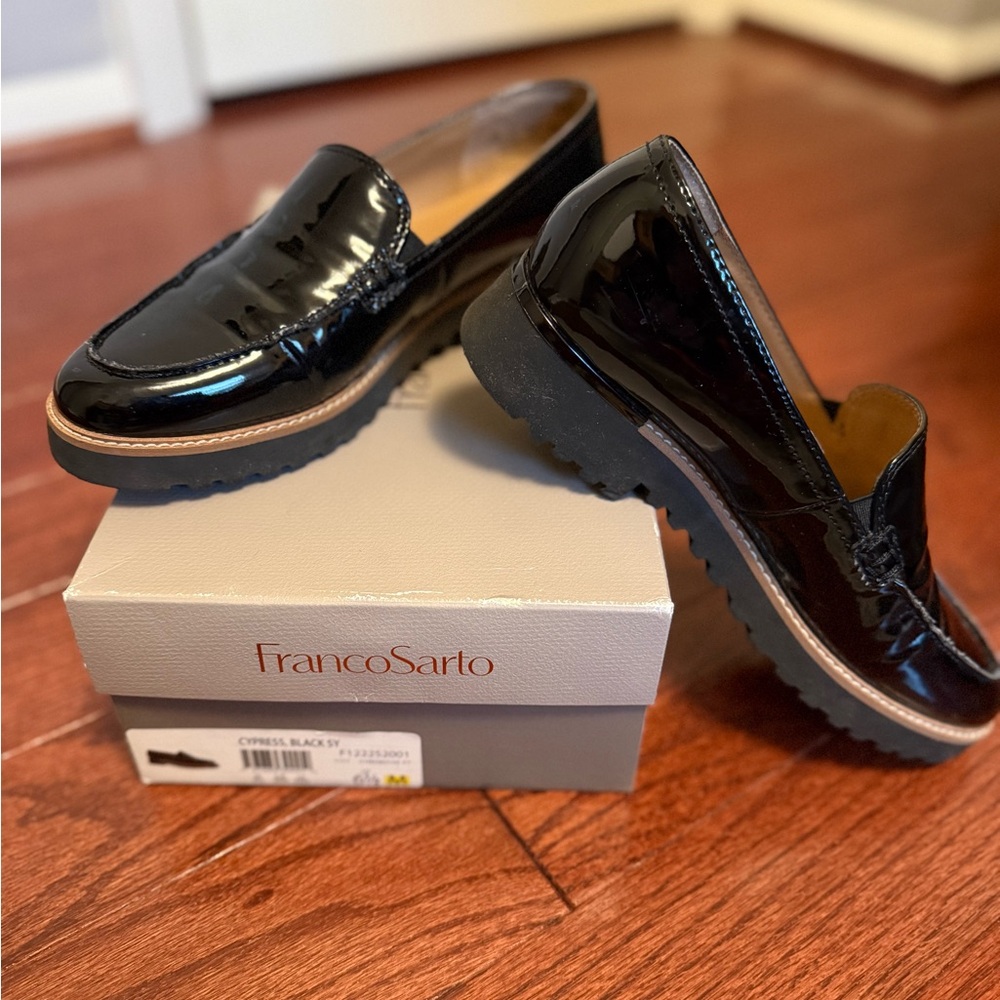 Franco Sarto Cypress 6.5 shiny black light loafer